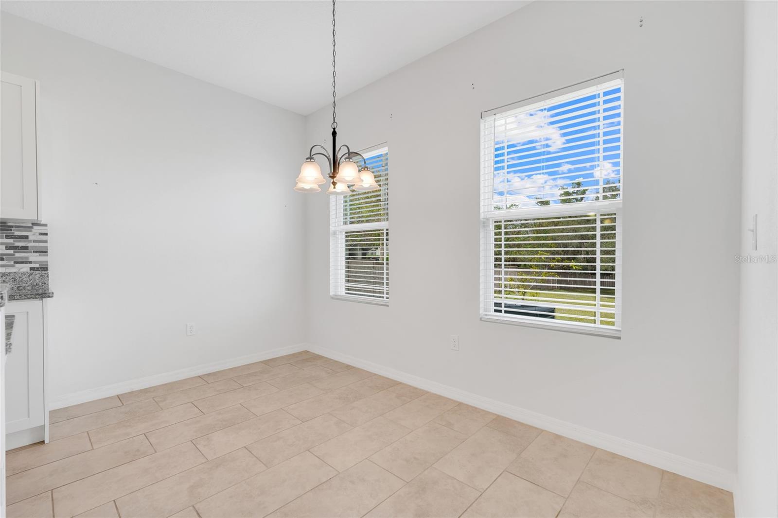 Image 11 of 28 For 1020 Lakefront Village Drive