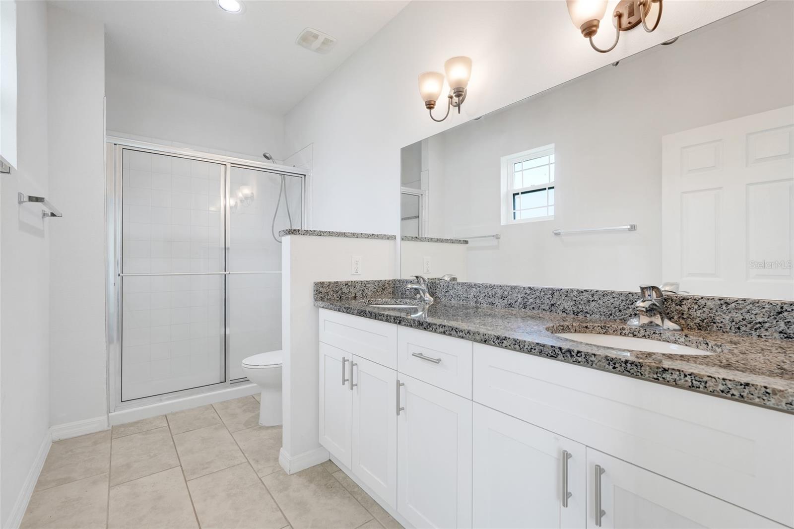 Image 17 of 28 For 1020 Lakefront Village Drive