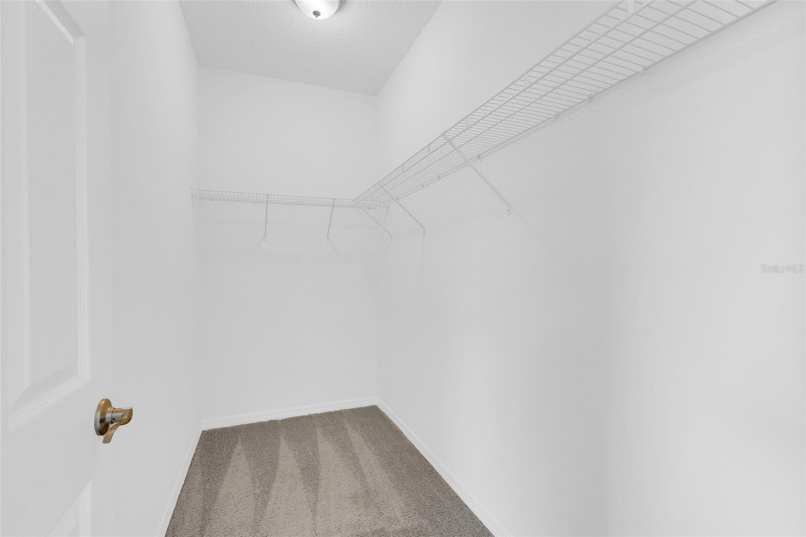 Image 18 of 28 For 1020 Lakefront Village Drive