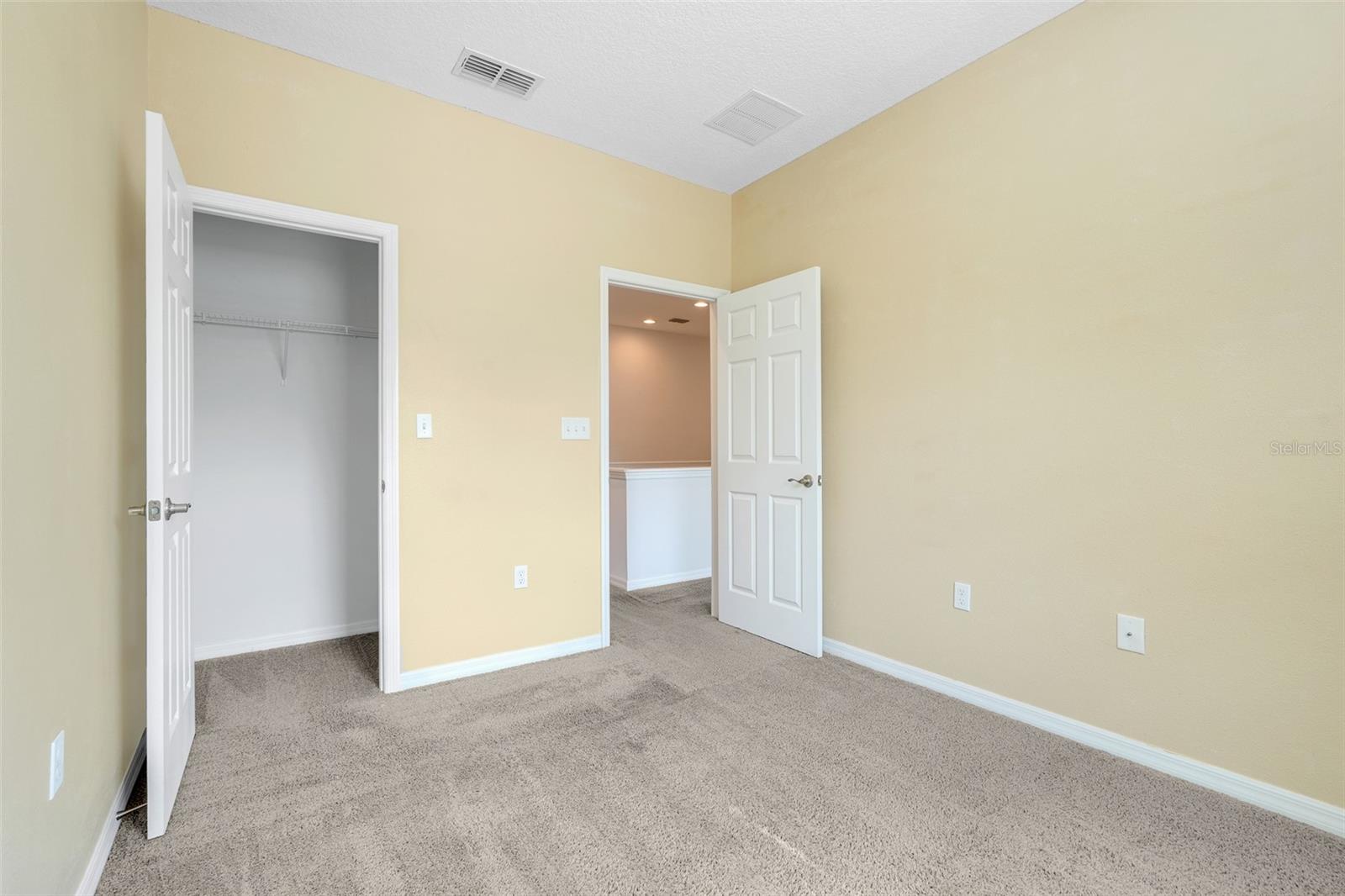 Image 20 of 28 For 1020 Lakefront Village Drive