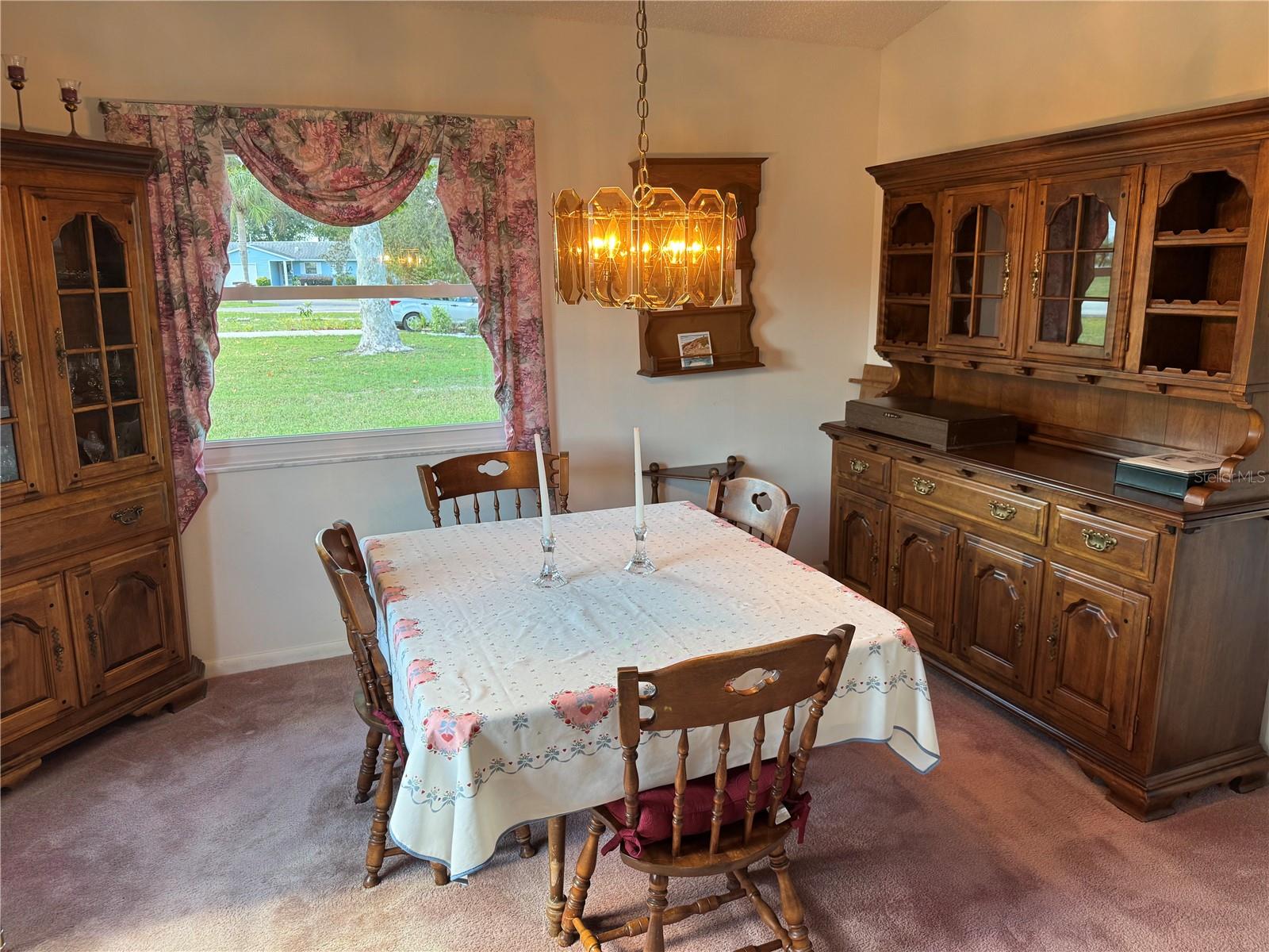 Image 14 of 57 For 10 Brigadoon Circle