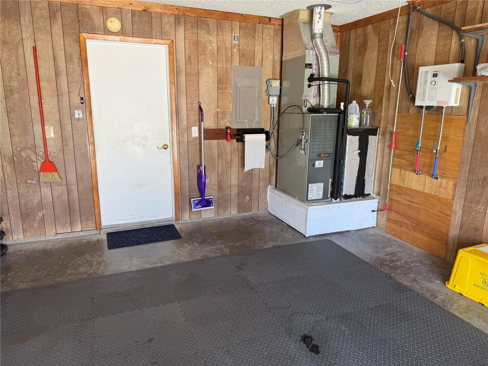 Image 22 of 57 For 10 Brigadoon Circle