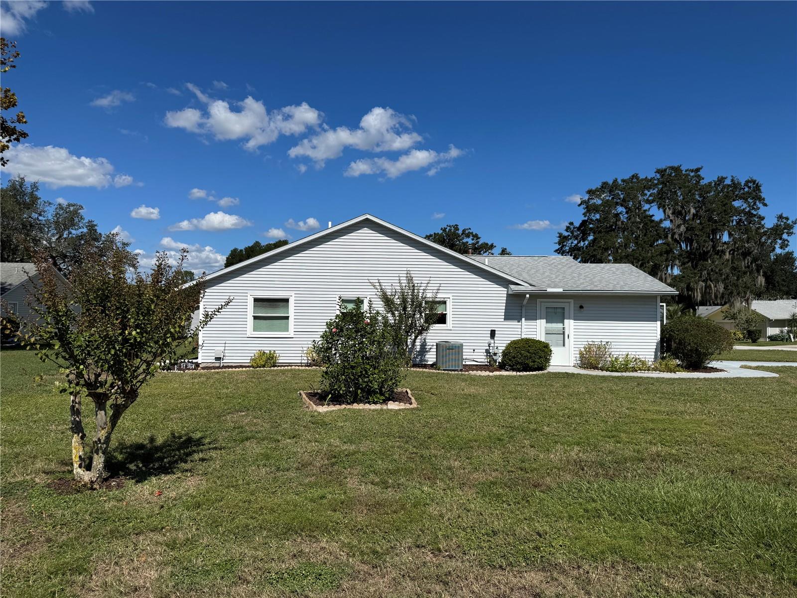 Image 28 of 57 For 10 Brigadoon Circle