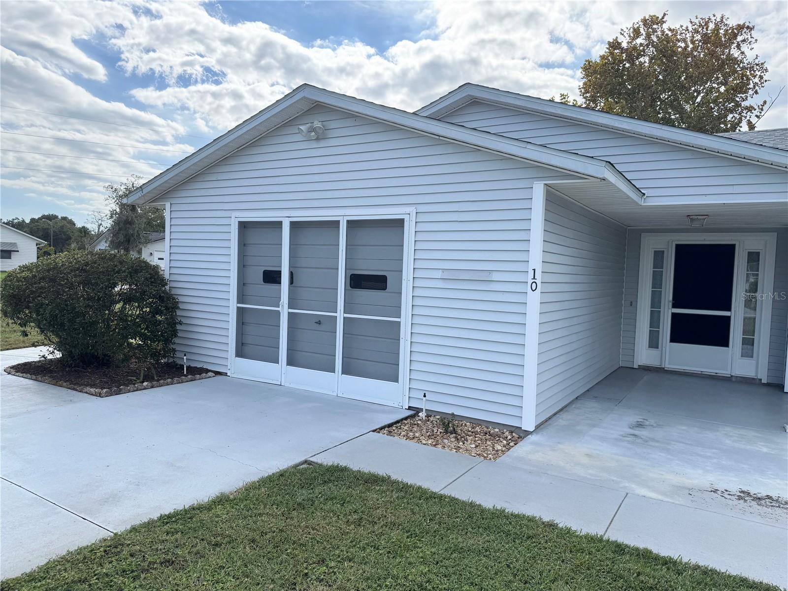 Image 3 of 57 For 10 Brigadoon Circle