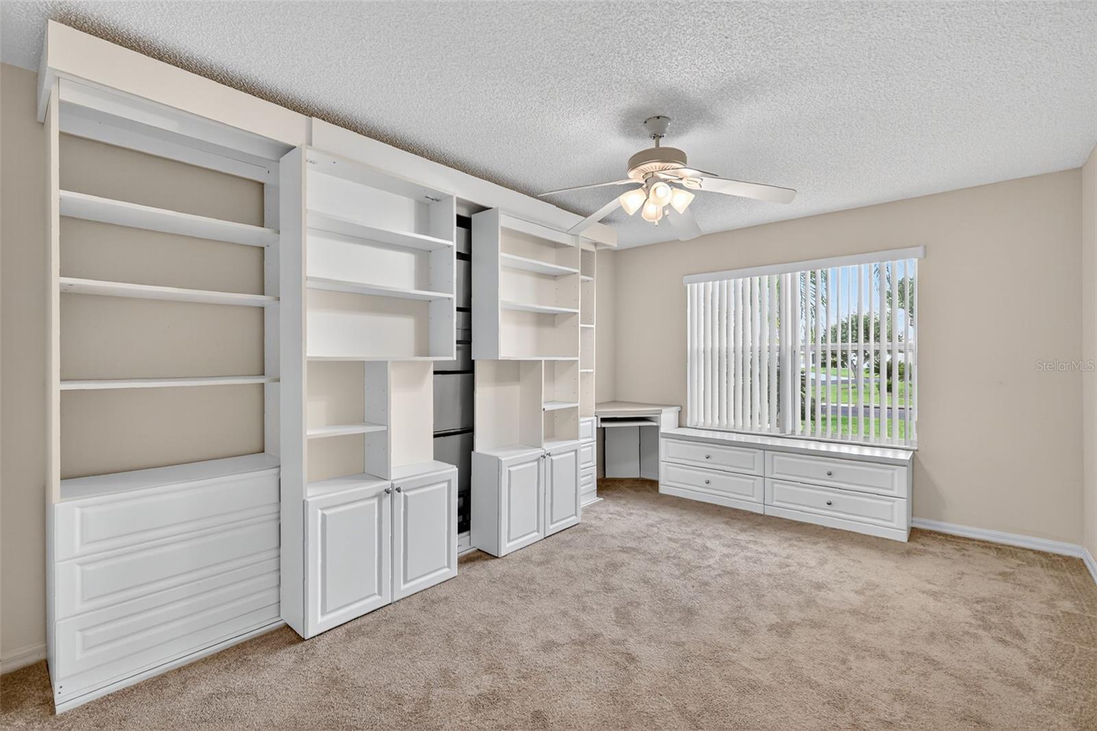 Image 20 of 32 For 1201 De La Fuente Court