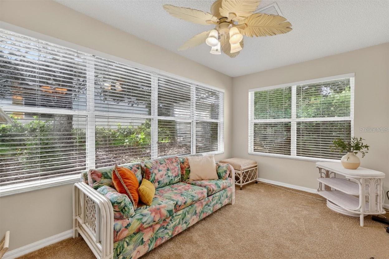 Image 22 of 32 For 1201 De La Fuente Court