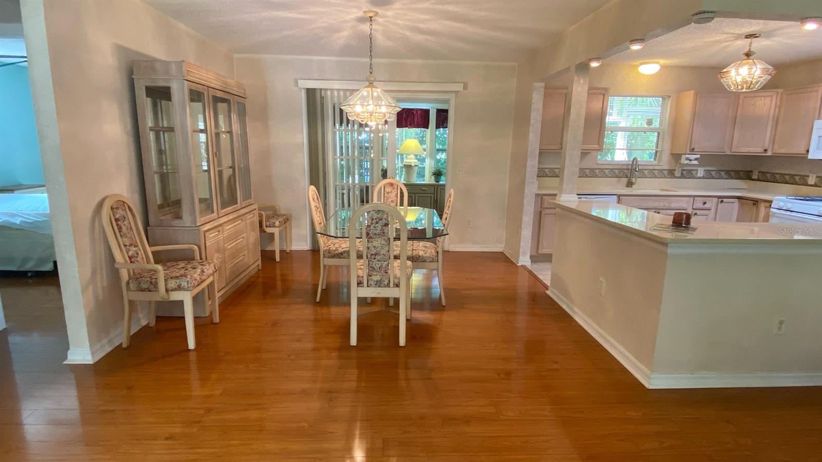 Image 3 of 11 For 3564 Idlewood Loop