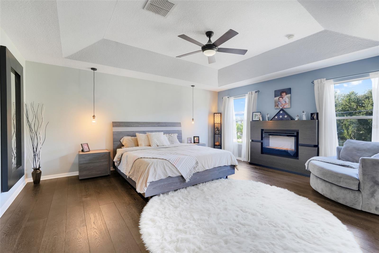 Image 16 of 36 For 10701 Lemay Drive