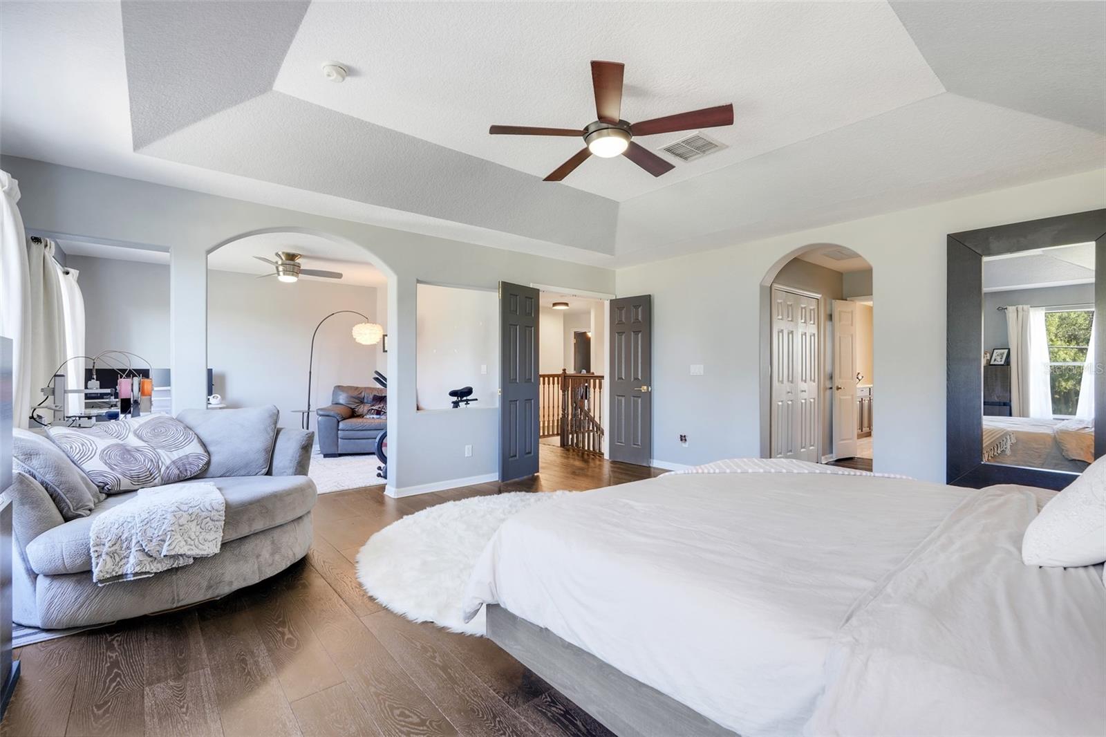 Image 17 of 36 For 10701 Lemay Drive