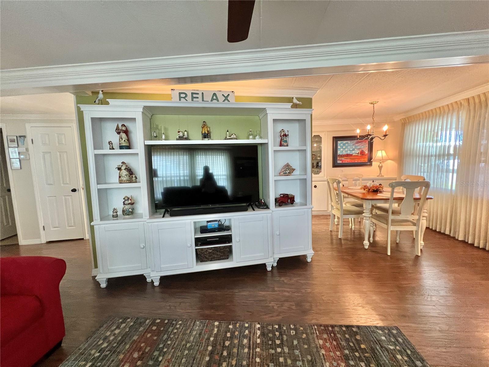 Image 17 of 74 For 114 Jacaranda Drive