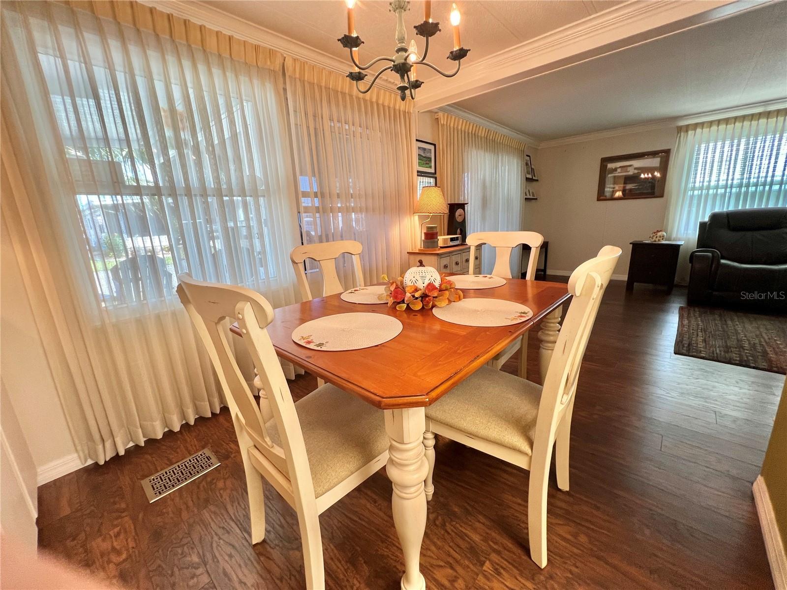 Image 20 of 74 For 114 Jacaranda Drive