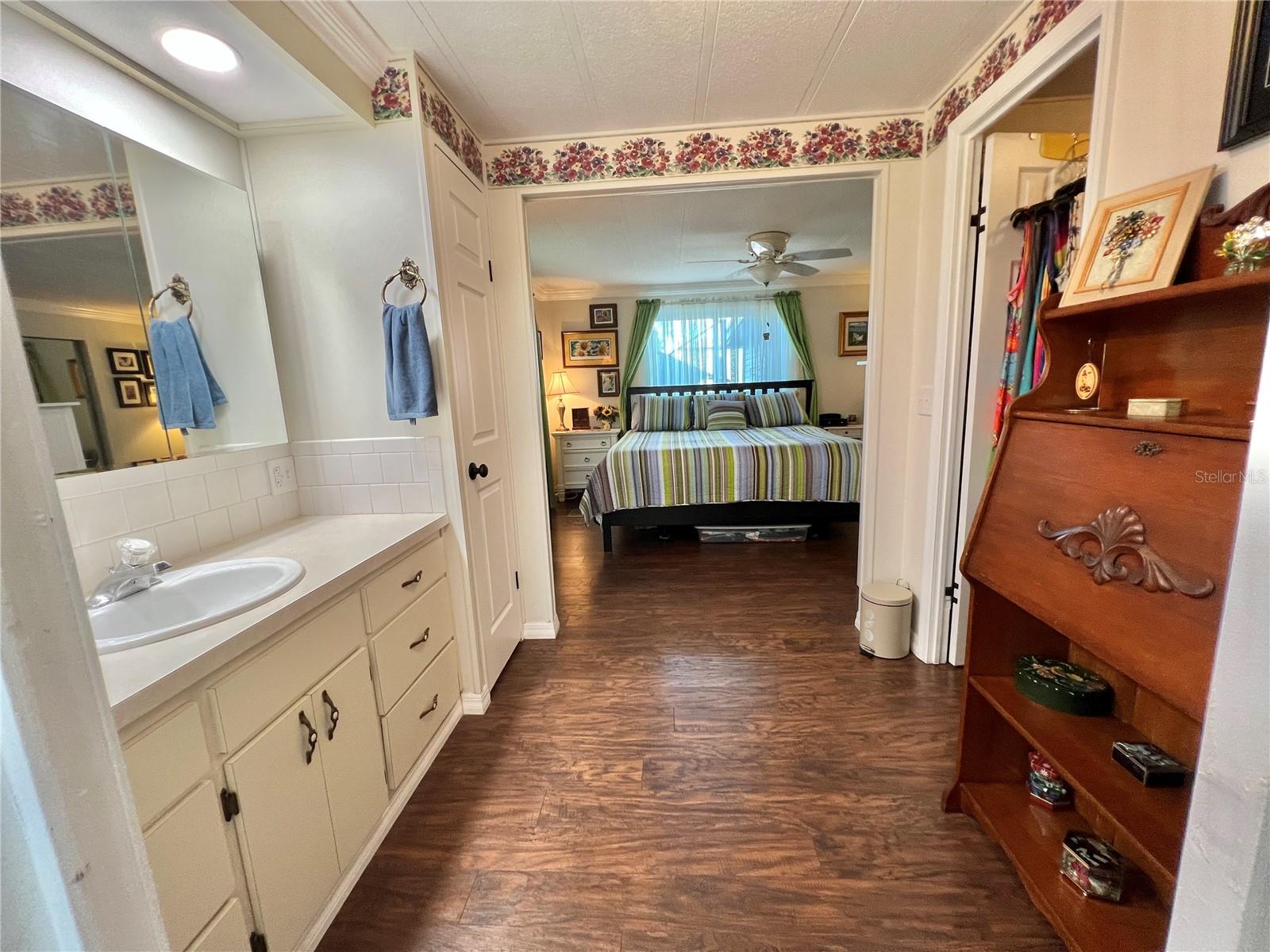 Image 51 of 74 For 114 Jacaranda Drive