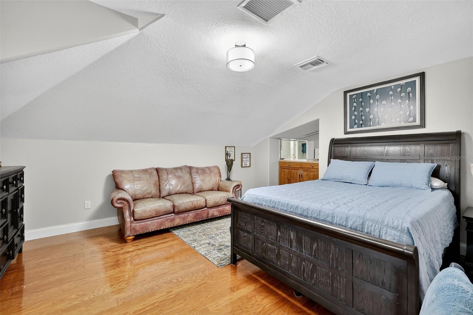 Image 30 of 40 For 5528 Citation Court