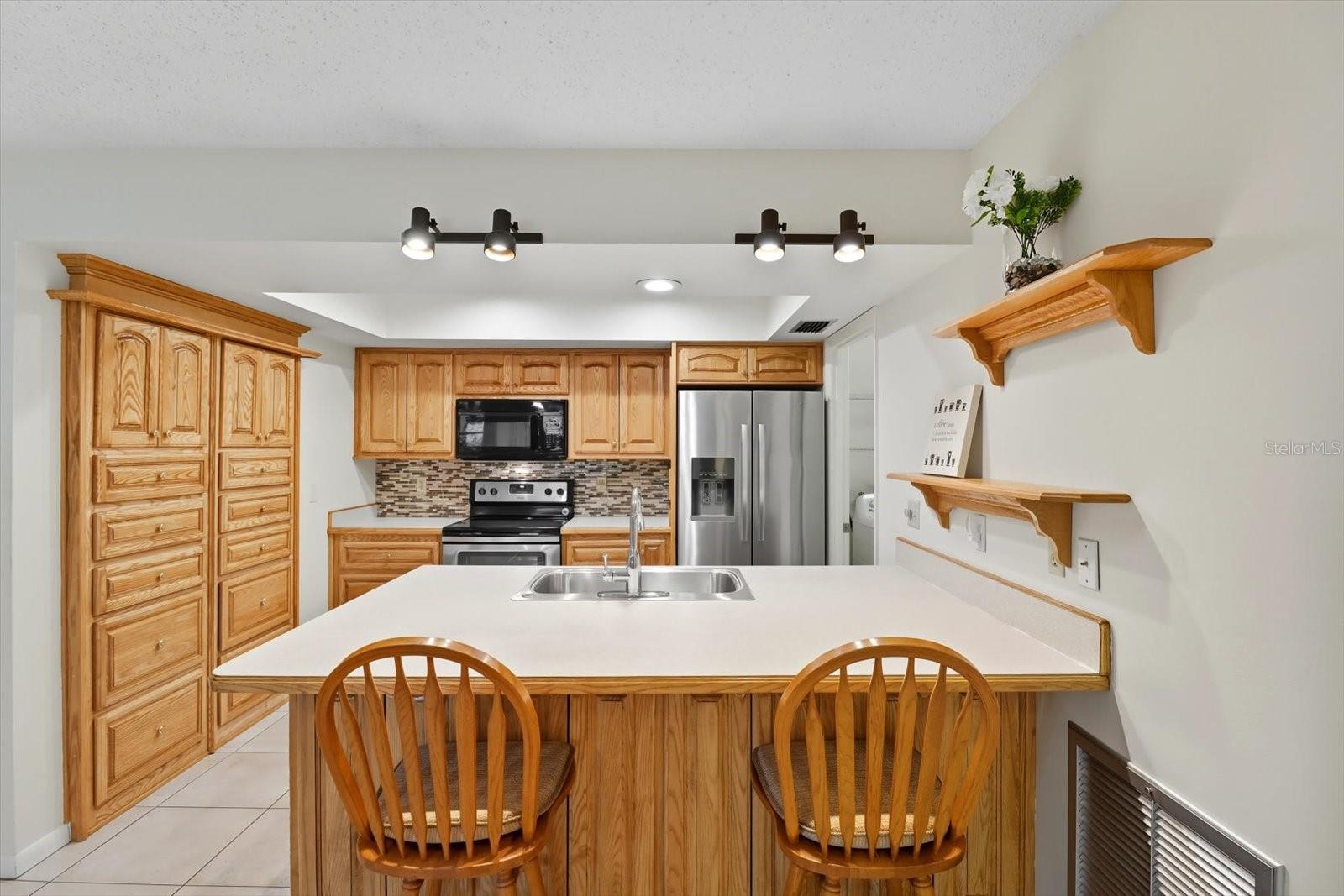 Image 10 of 49 For 25 Jamaica Street