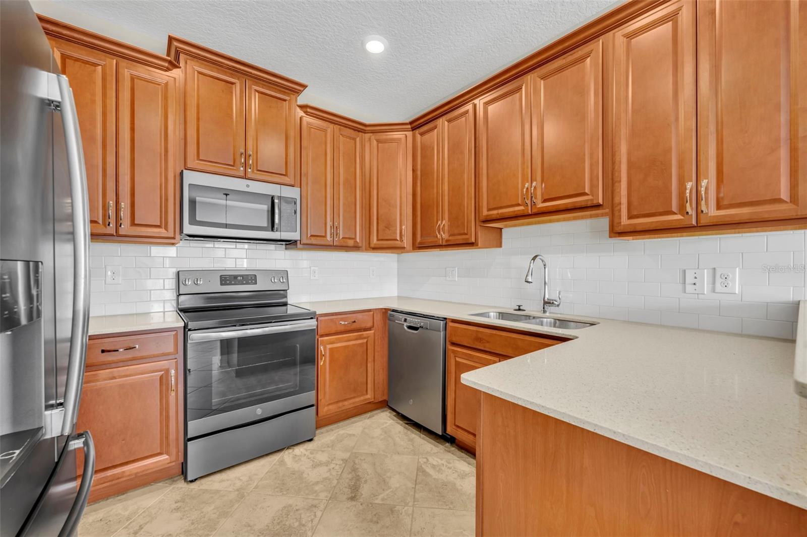 Image 15 of 31 For 3569 Belland Circle A