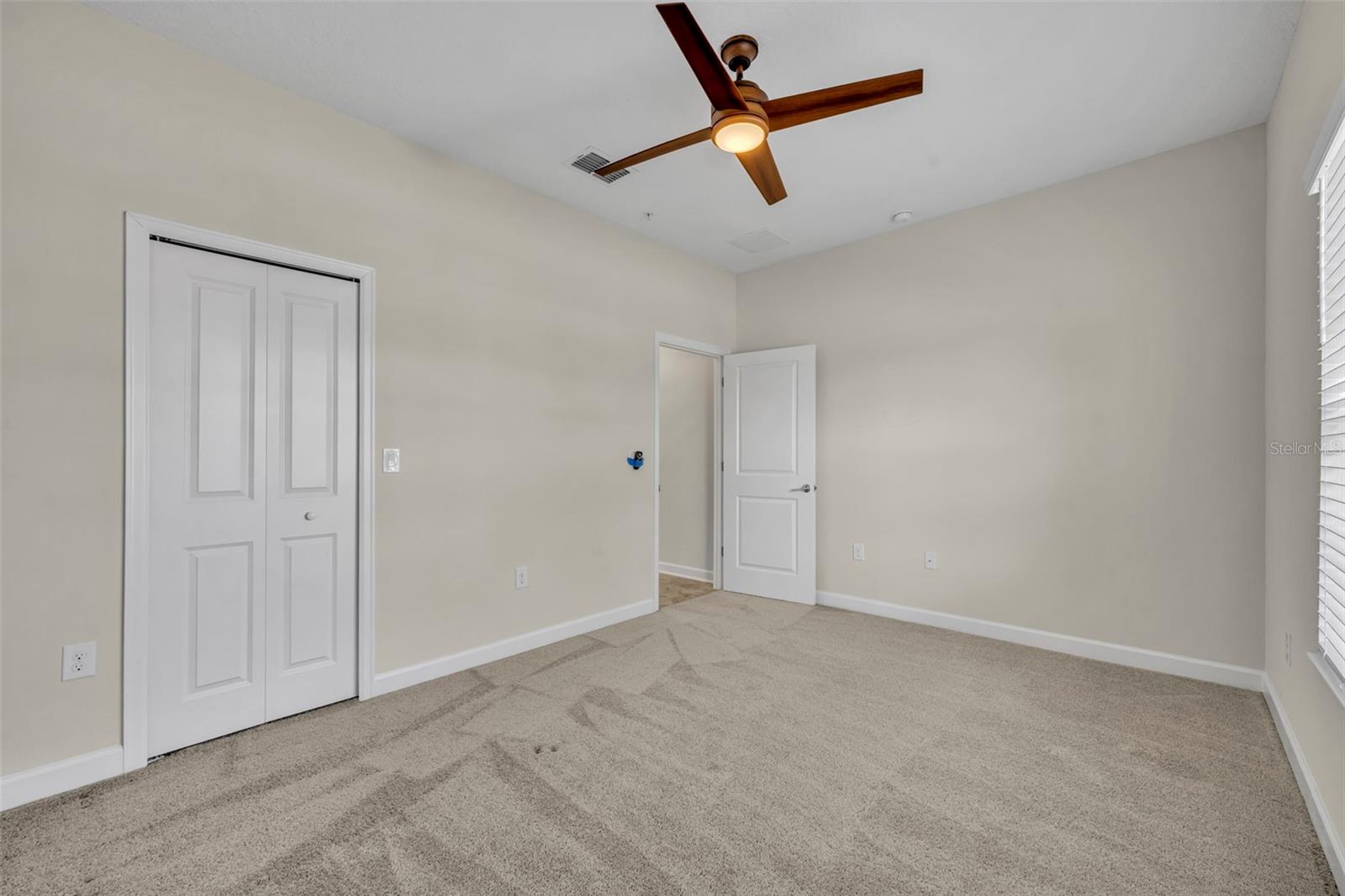 Image 25 of 31 For 3569 Belland Circle A