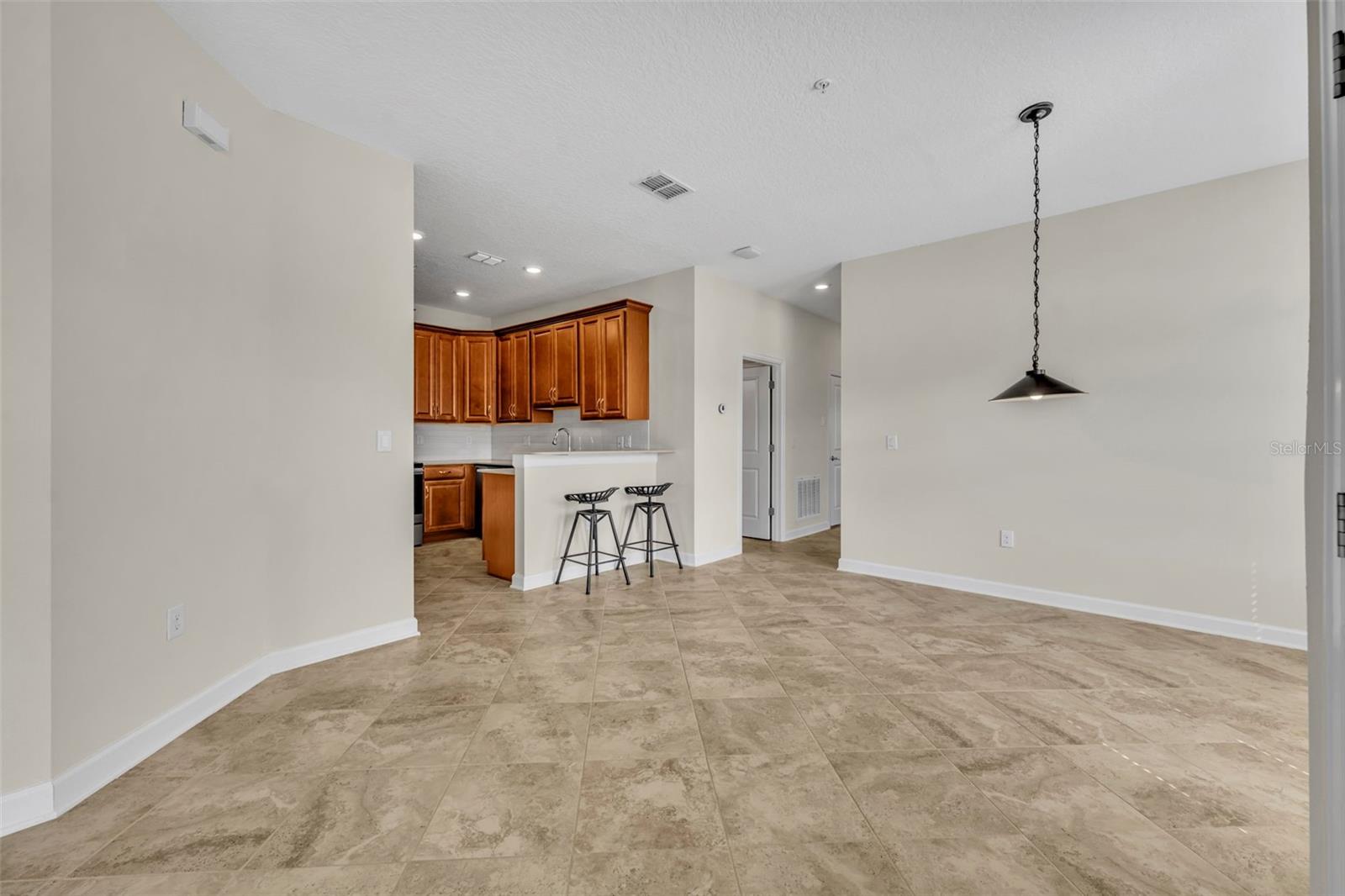 Image 4 of 31 For 3569 Belland Circle A