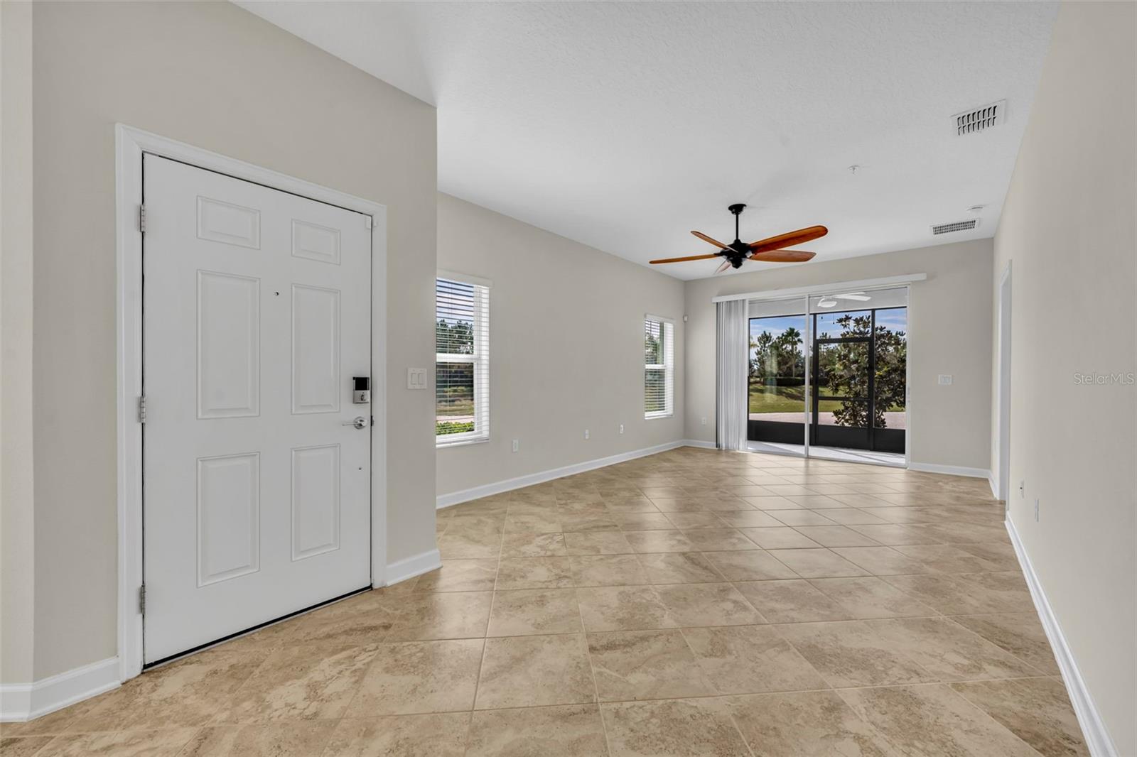 Image 5 of 31 For 3569 Belland Circle A