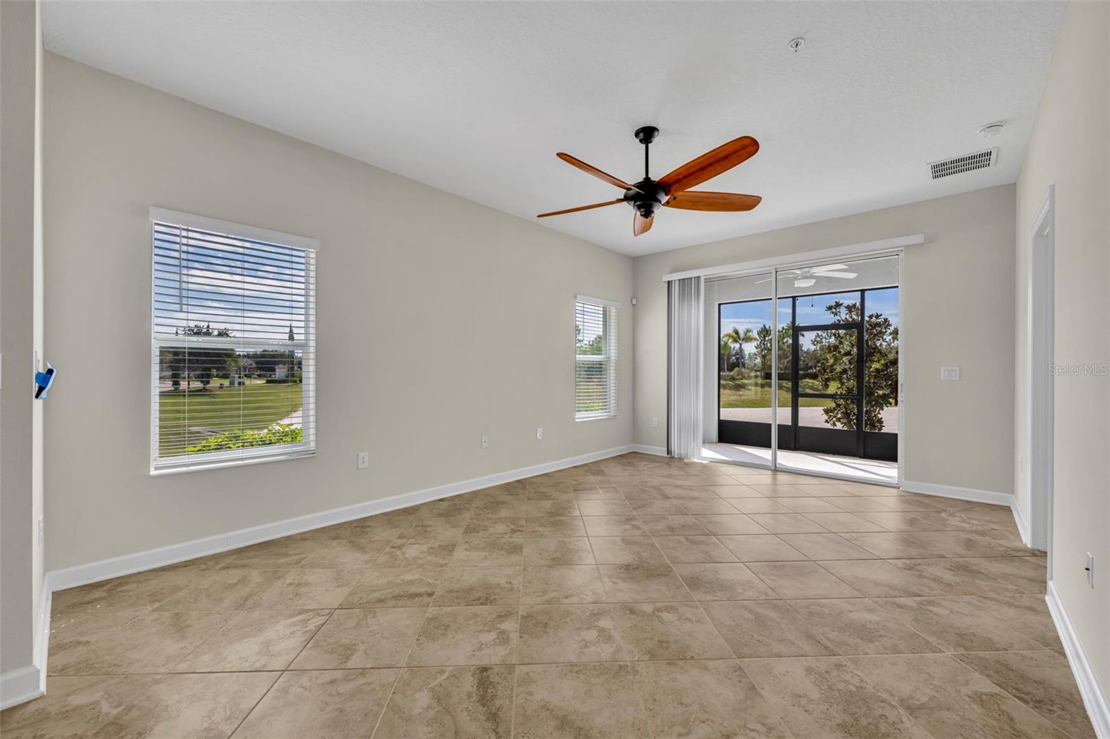 Image 6 of 31 For 3569 Belland Circle A