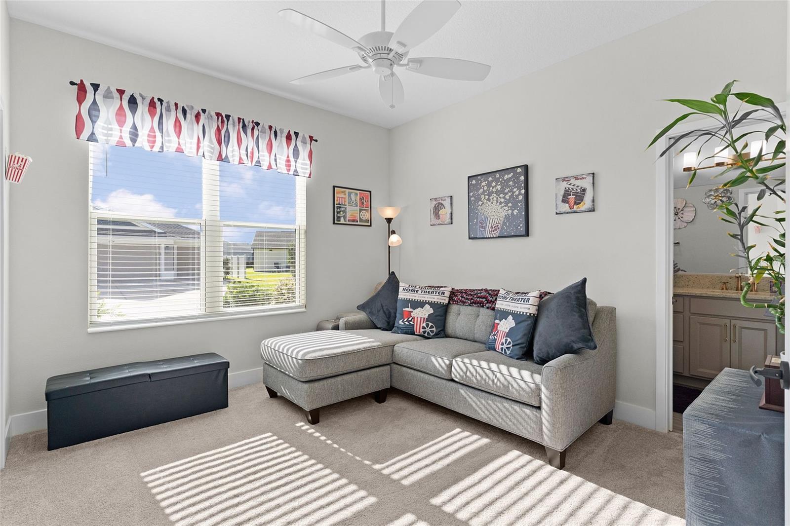 Listing photo id 28 for 1803 Zientara Loop