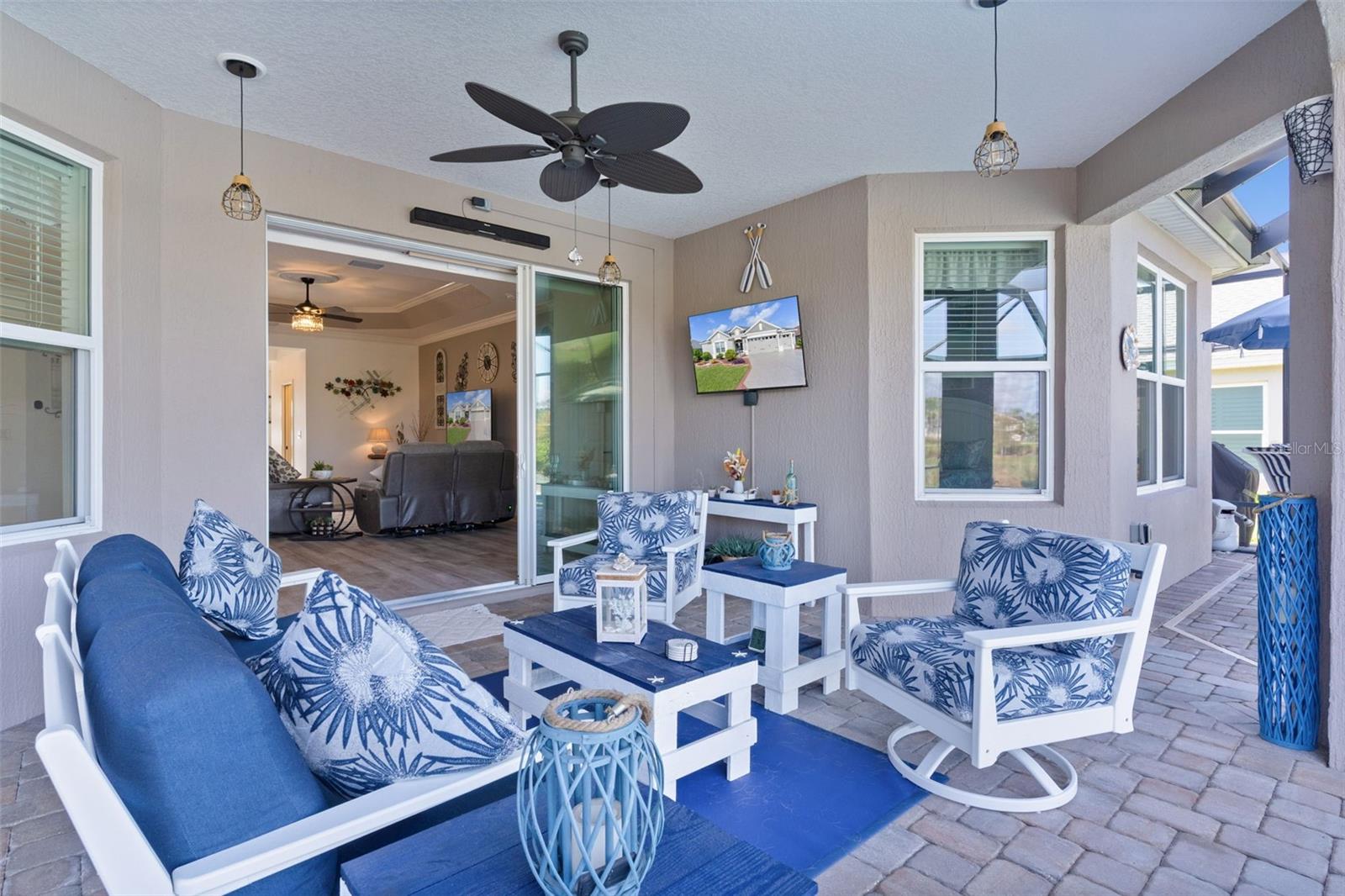 Listing photo id 38 for 1803 Zientara Loop