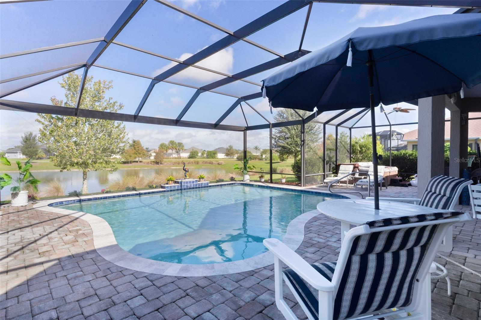 Listing photo id 40 for 1803 Zientara Loop