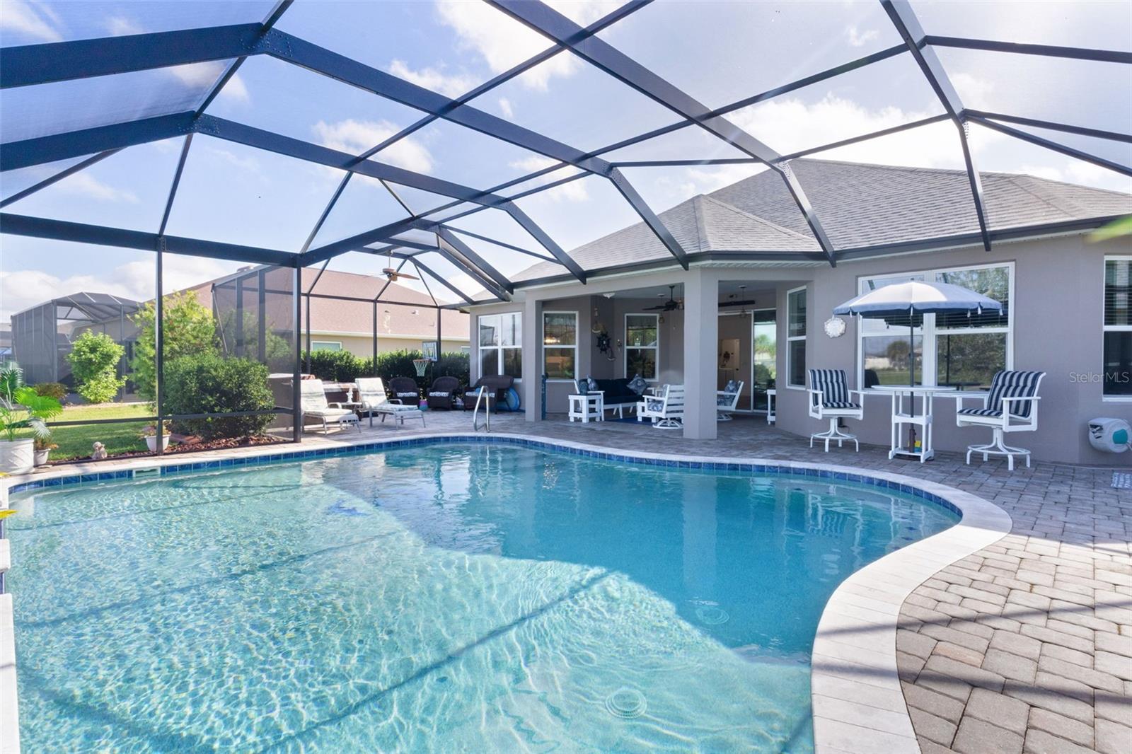 Listing photo id 45 for 1803 Zientara Loop