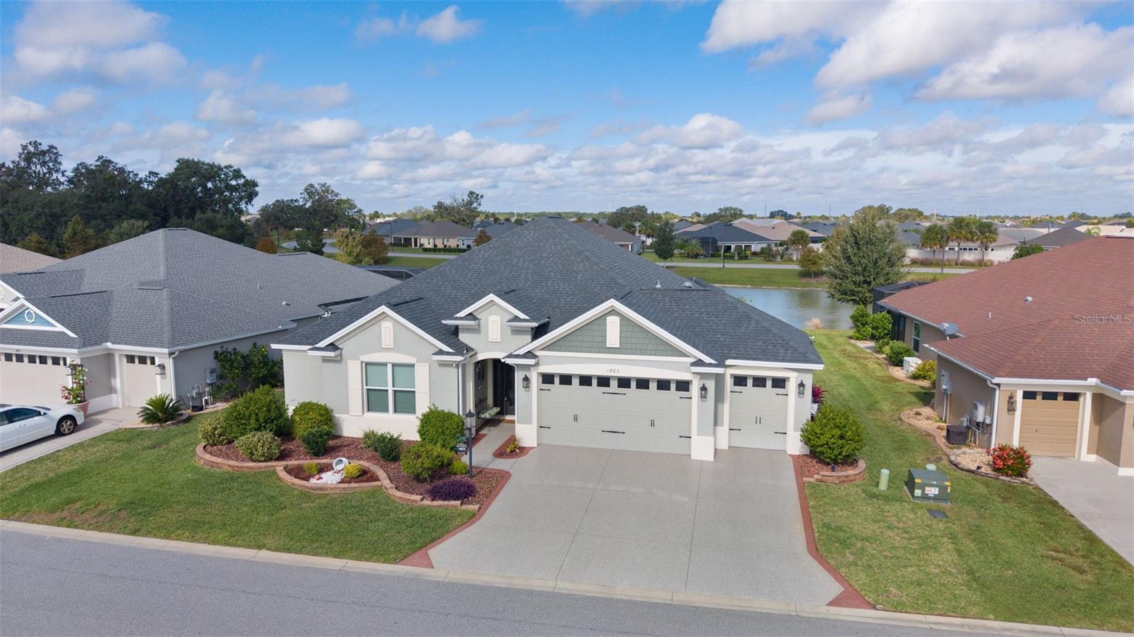 Listing photo id 55 for 1803 Zientara Loop