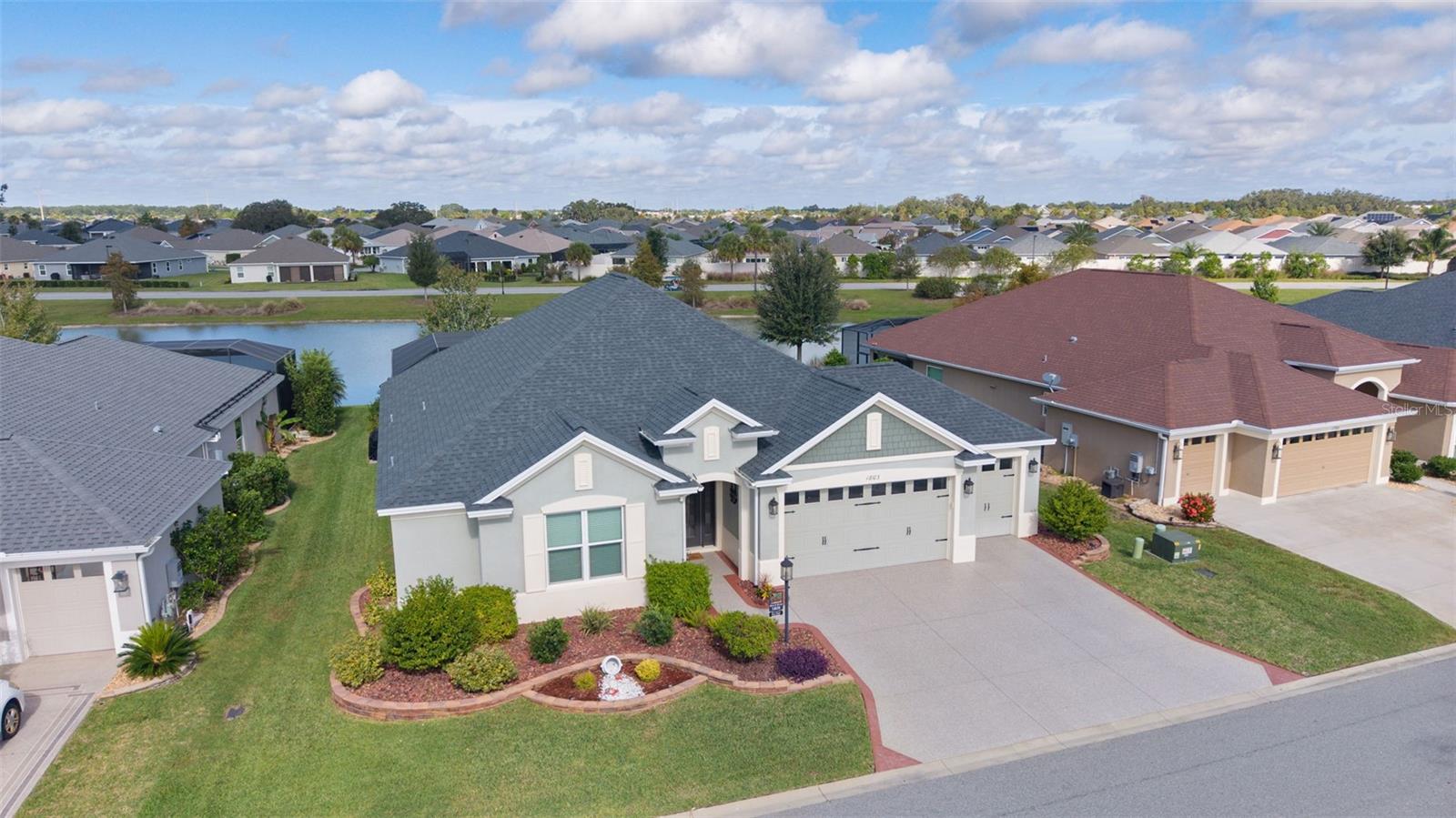 Listing photo id 58 for 1803 Zientara Loop