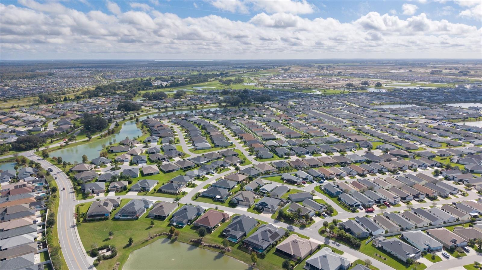 Listing photo id 60 for 1803 Zientara Loop