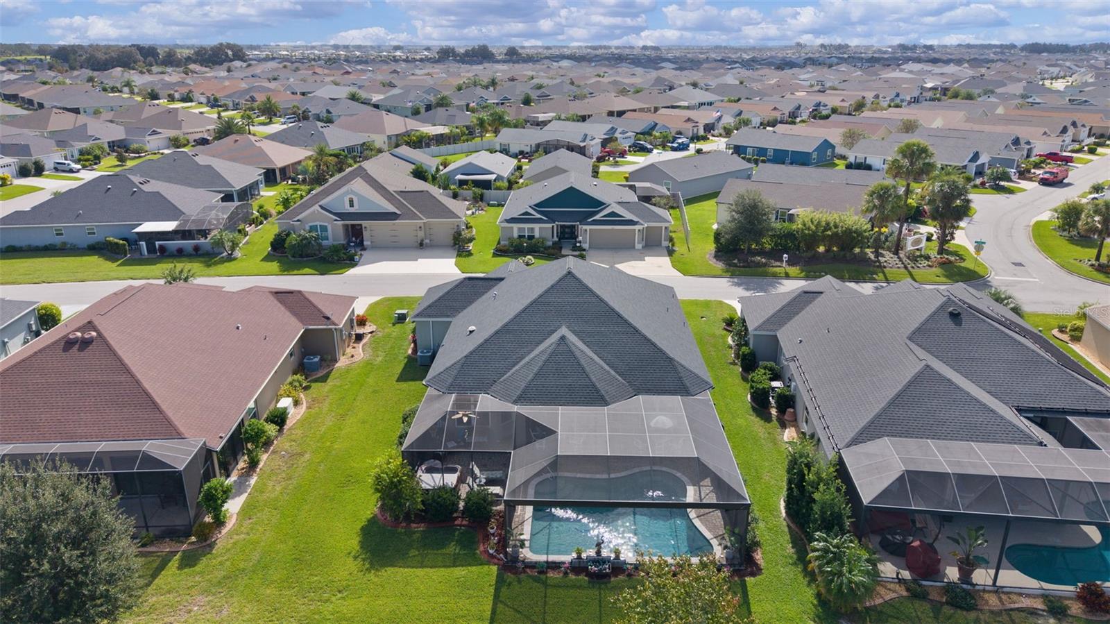 Listing photo id 62 for 1803 Zientara Loop