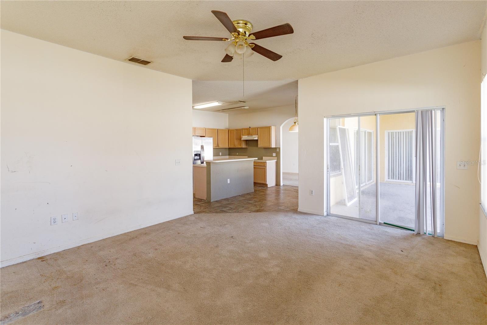 Image 13 of 25 For 346 Alegriano Court