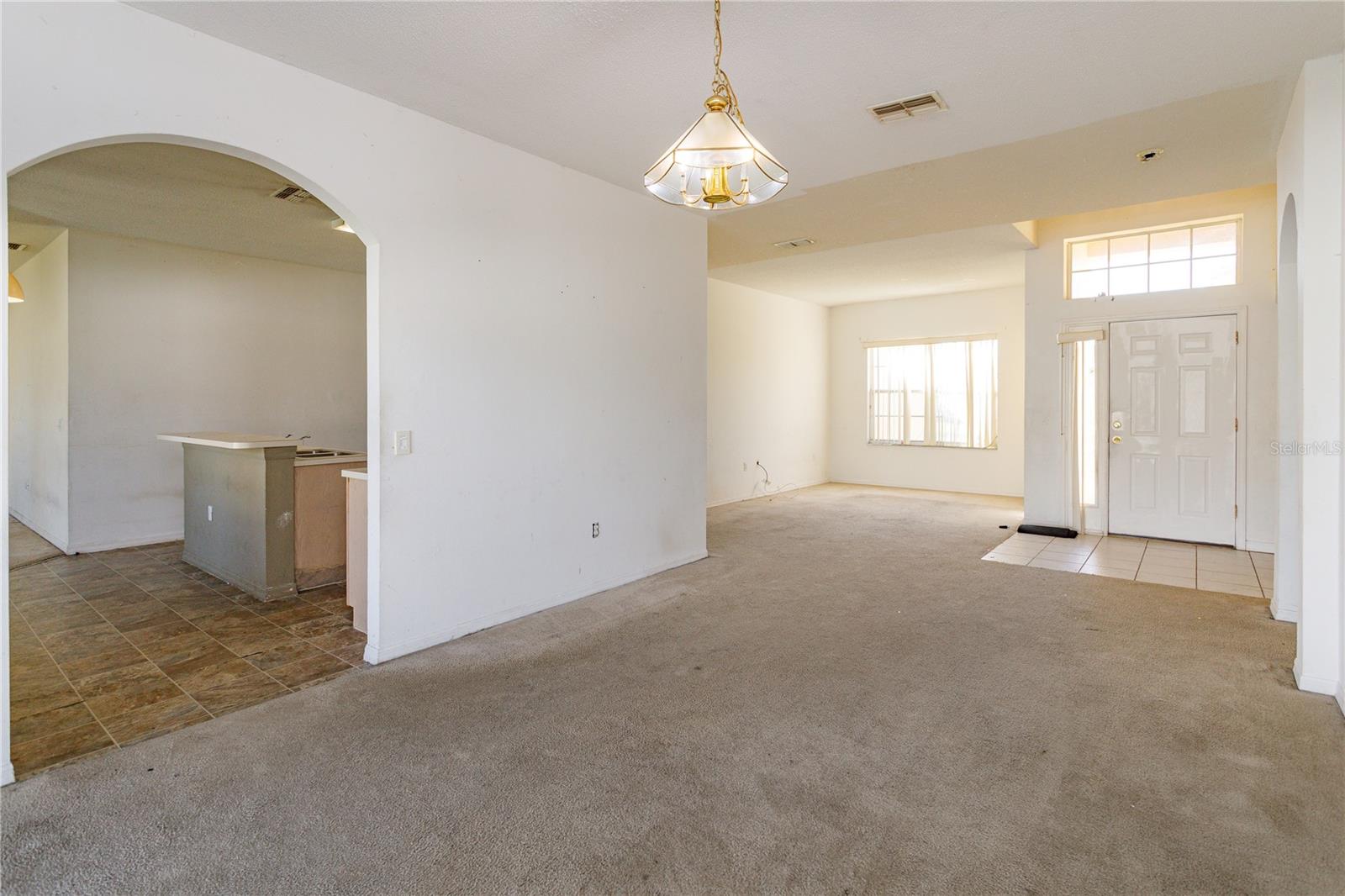 Image 7 of 25 For 346 Alegriano Court