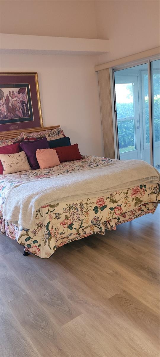 Image 16 of 16 For 4051 Capland Avenue