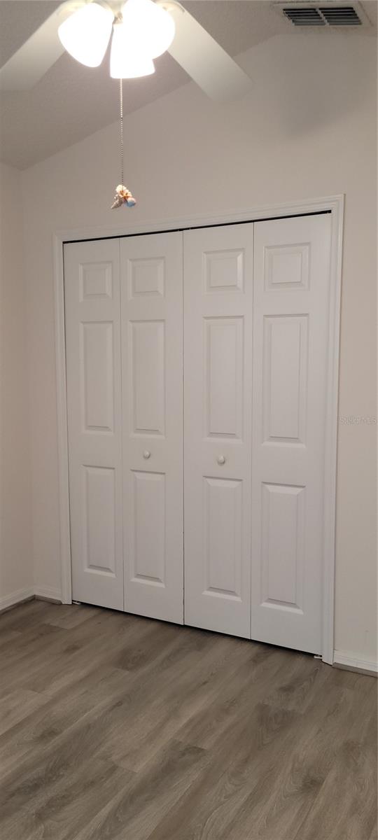 Image 6 of 16 For 4051 Capland Avenue