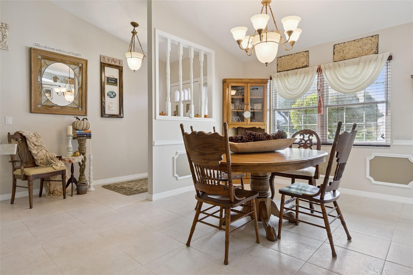 Image 12 of 82 For 26600 Racquet Circle