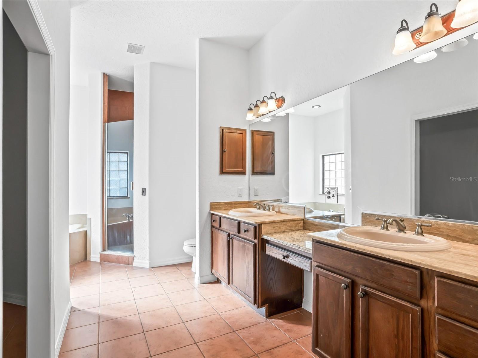 Image 26 of 56 For 15636 Highway 329