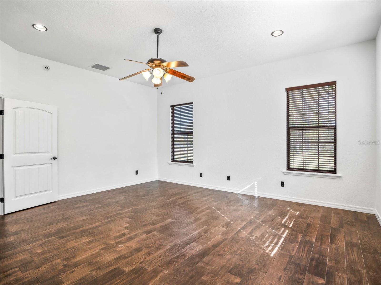 Image 32 of 56 For 15636 Highway 329