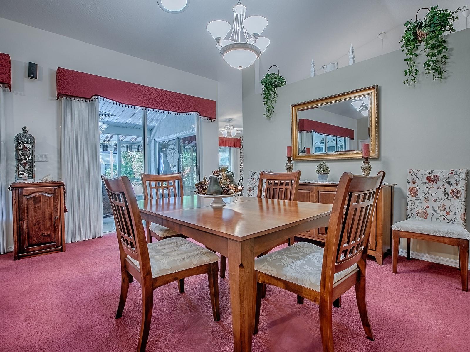 Image 13 of 62 For 25749 Whisper Oaks Road