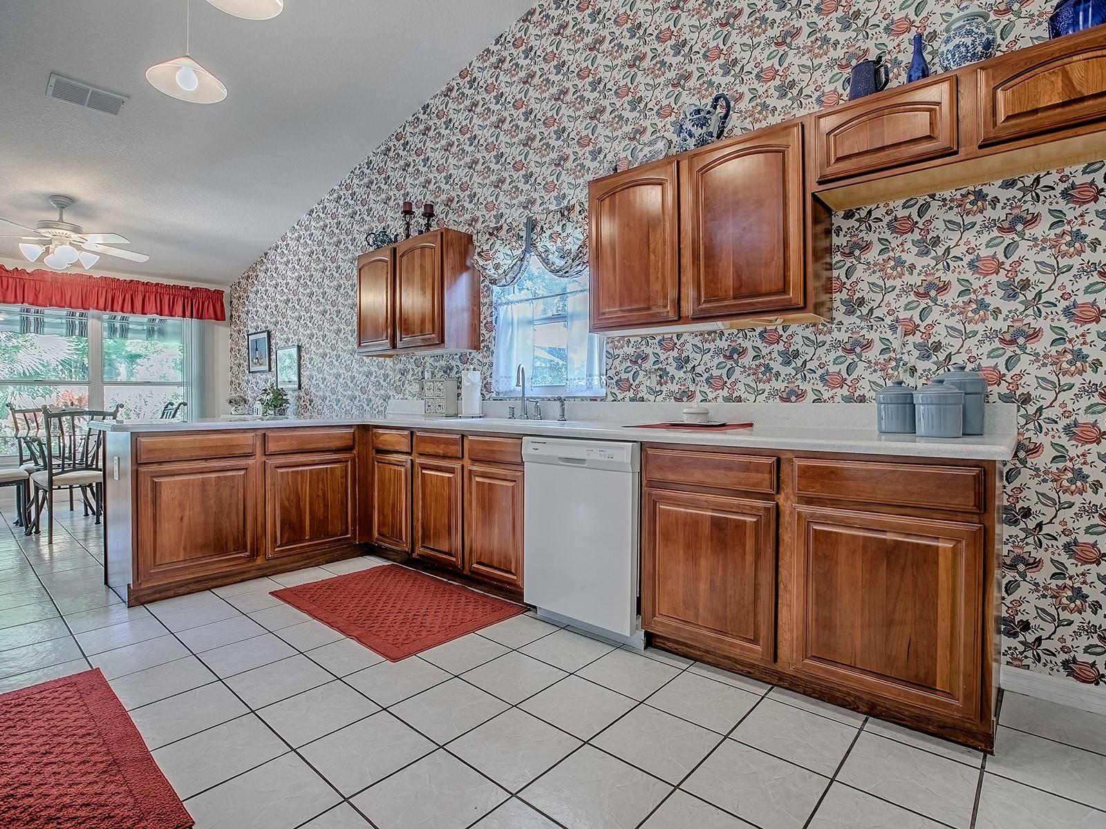 Image 14 of 62 For 25749 Whisper Oaks Road