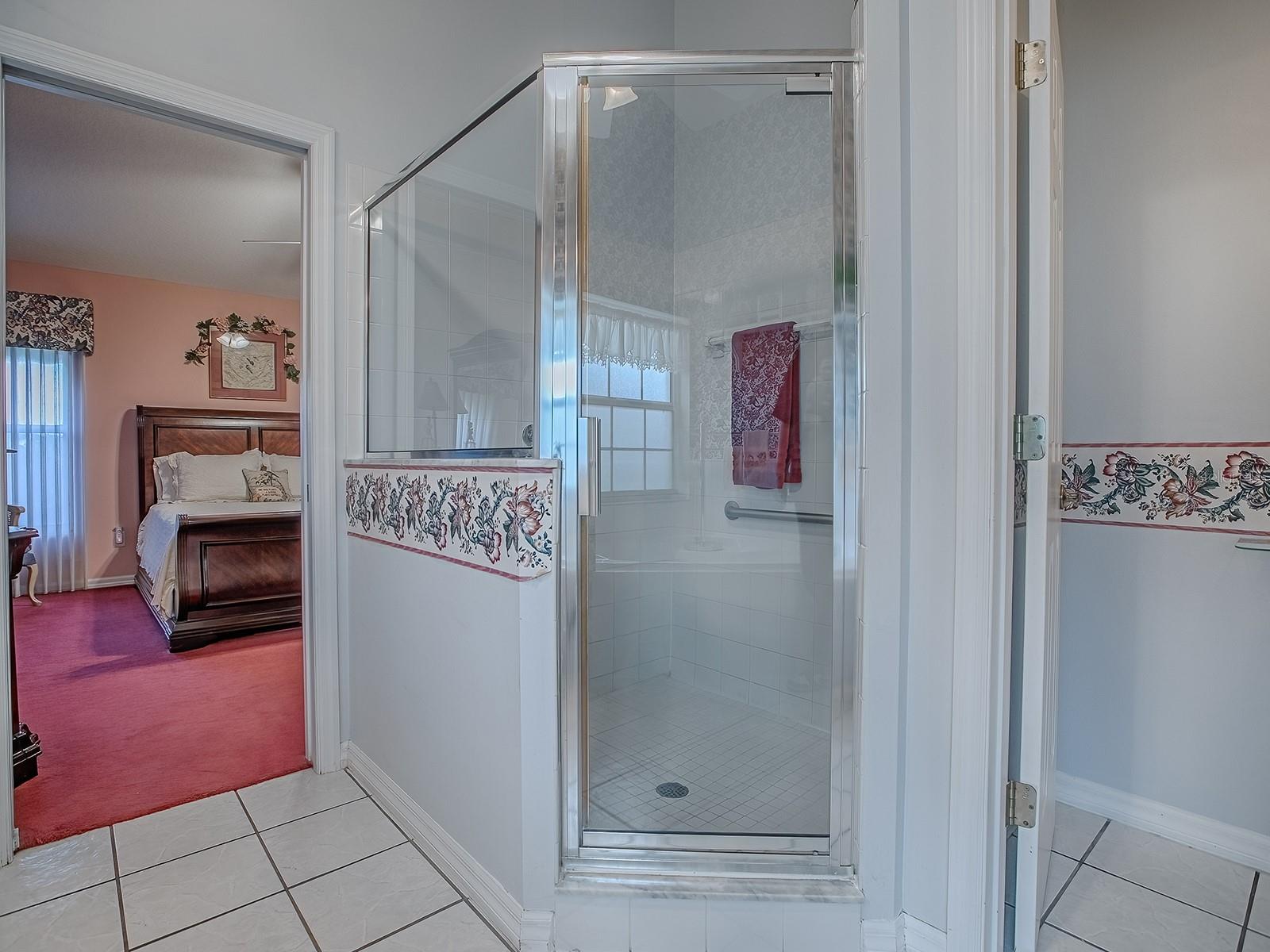 Image 34 of 62 For 25749 Whisper Oaks Road