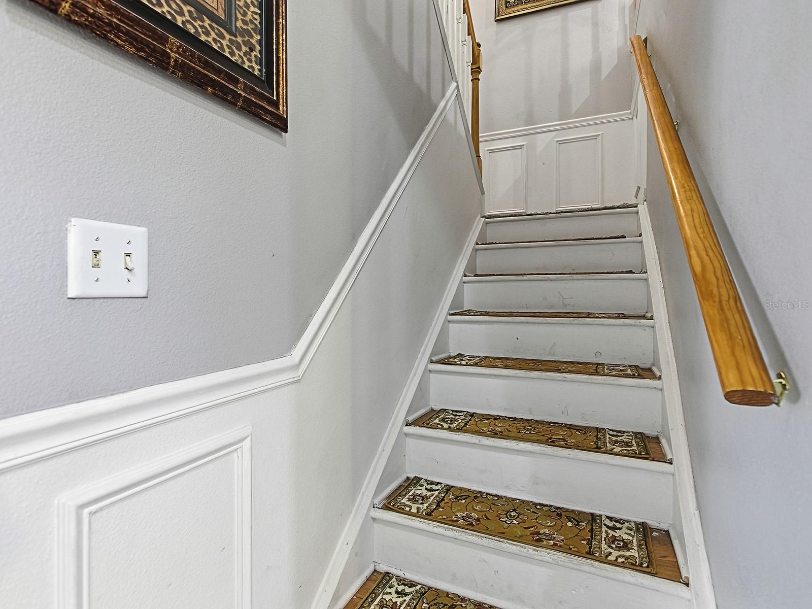 Image 11 of 67 For 7642 Park Hill Avenue