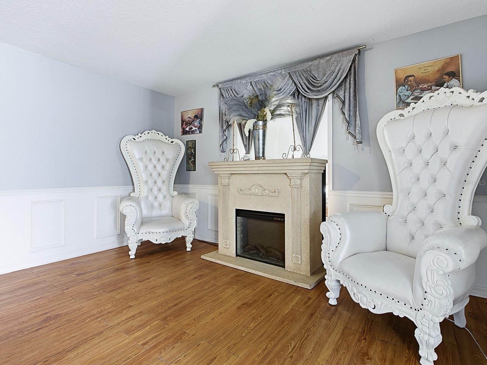 Image 15 of 67 For 7642 Park Hill Avenue