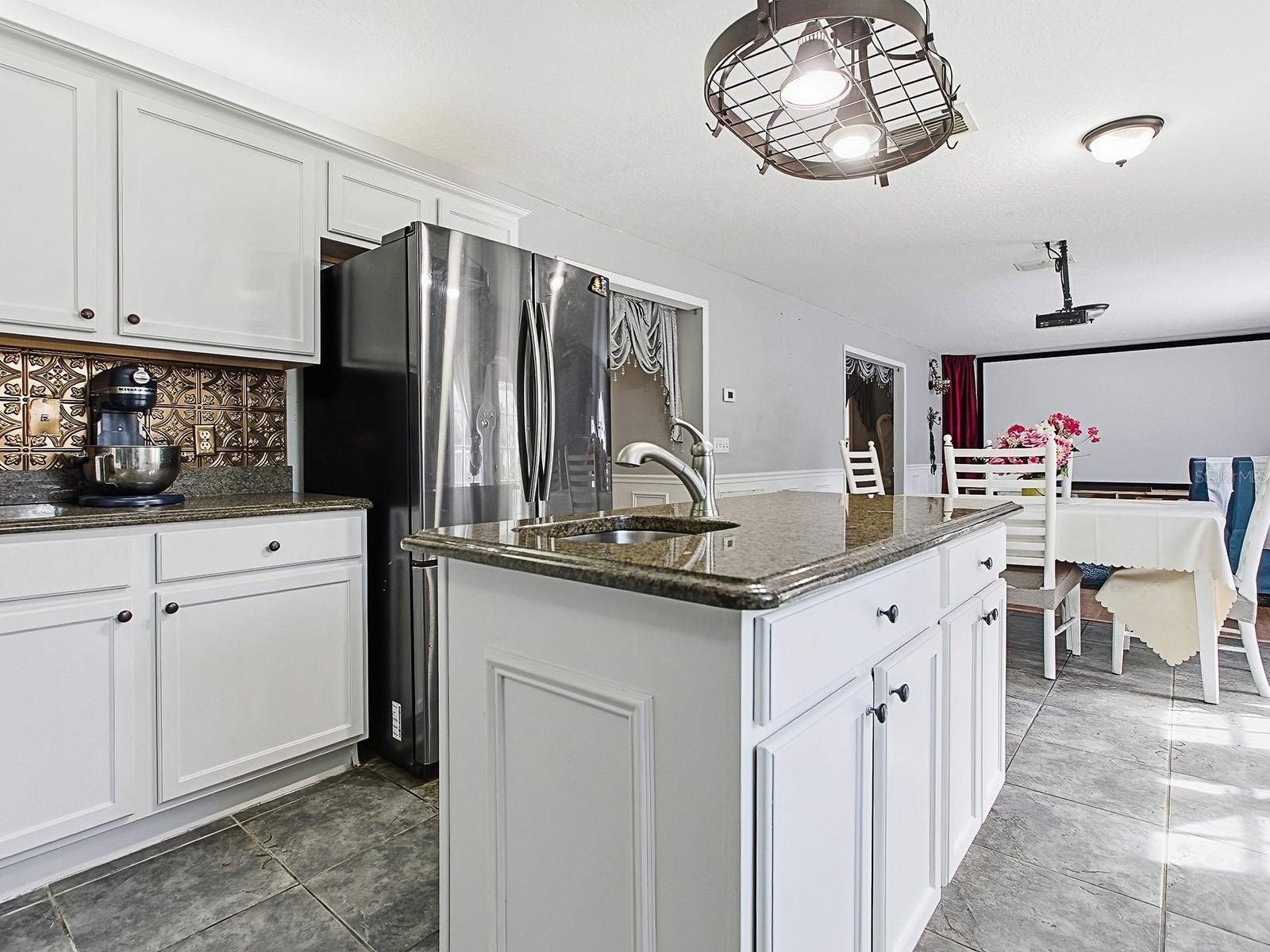 Image 24 of 67 For 7642 Park Hill Avenue