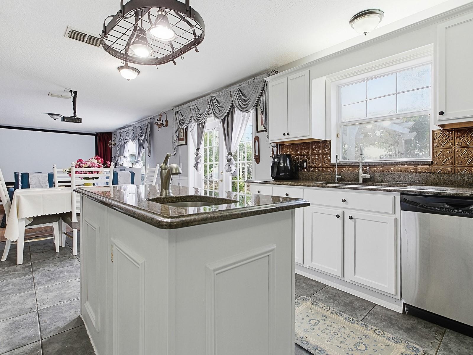 Image 25 of 67 For 7642 Park Hill Avenue