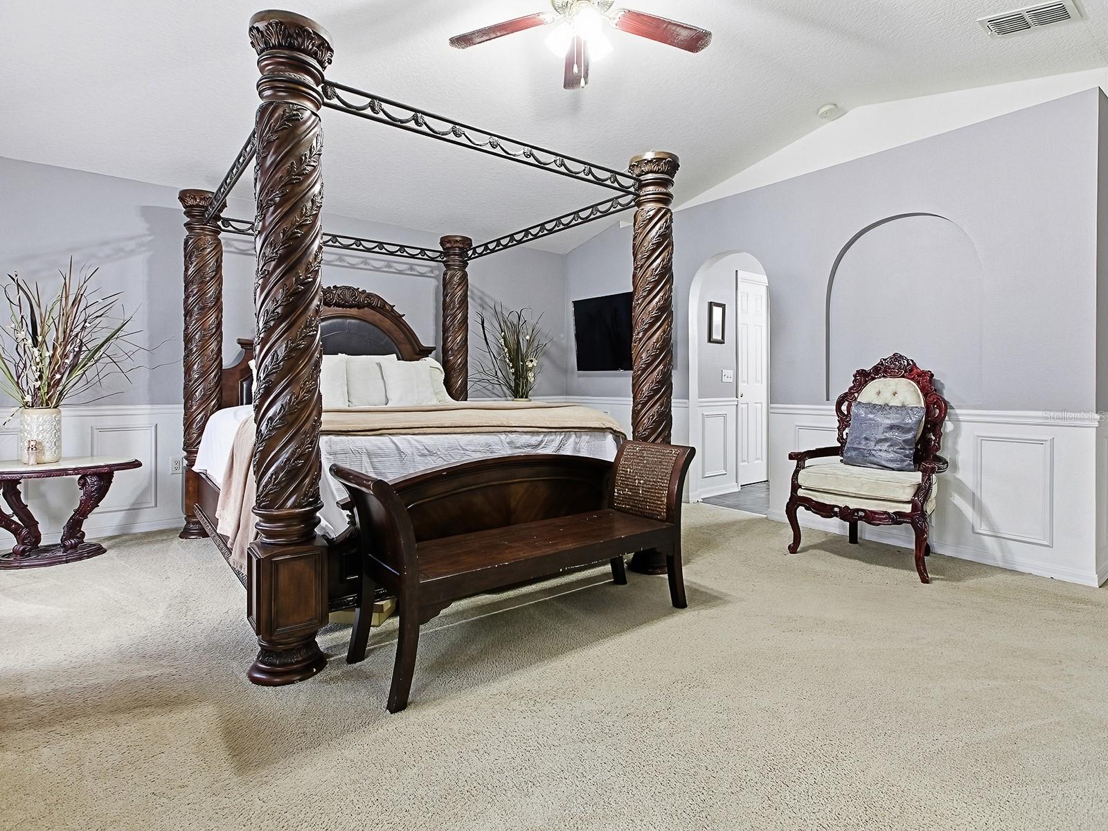 Image 32 of 67 For 7642 Park Hill Avenue