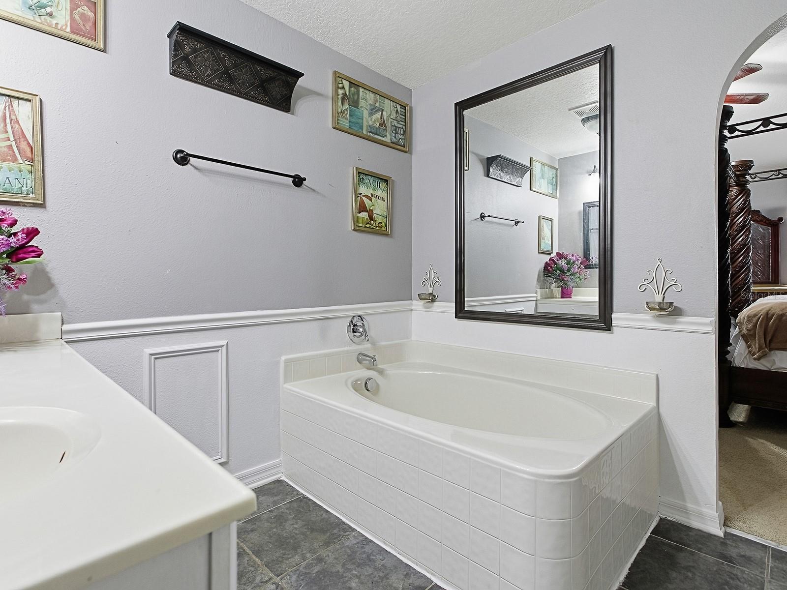 Image 36 of 67 For 7642 Park Hill Avenue