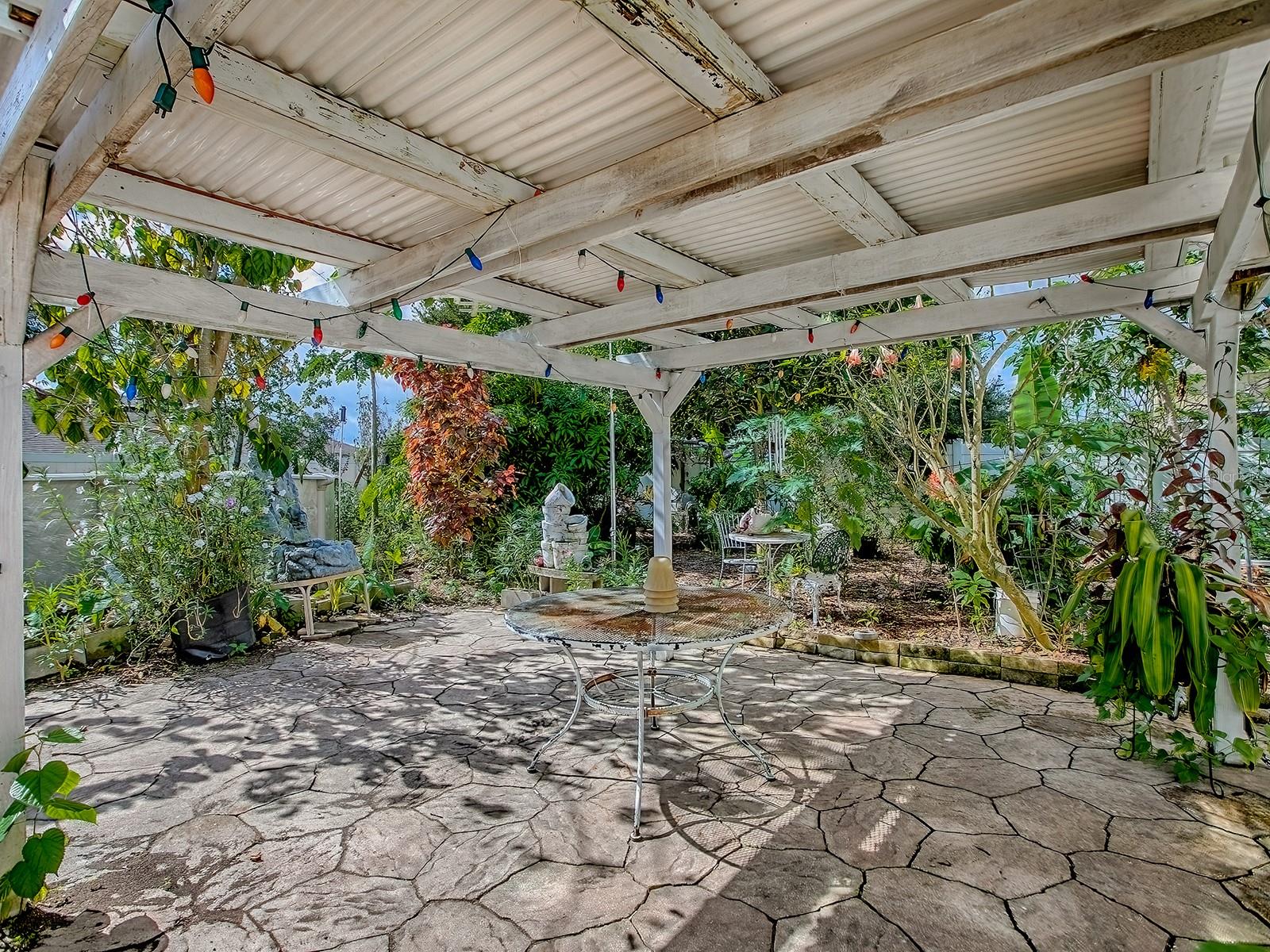 Image 43 of 67 For 7642 Park Hill Avenue