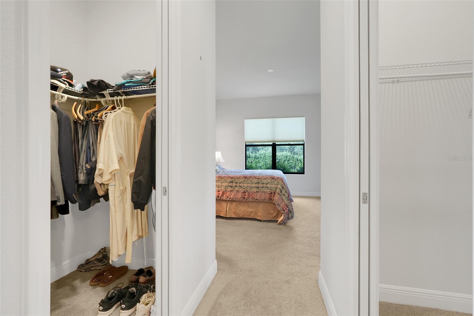 Listing photo id 19 for 1960 Ember Path