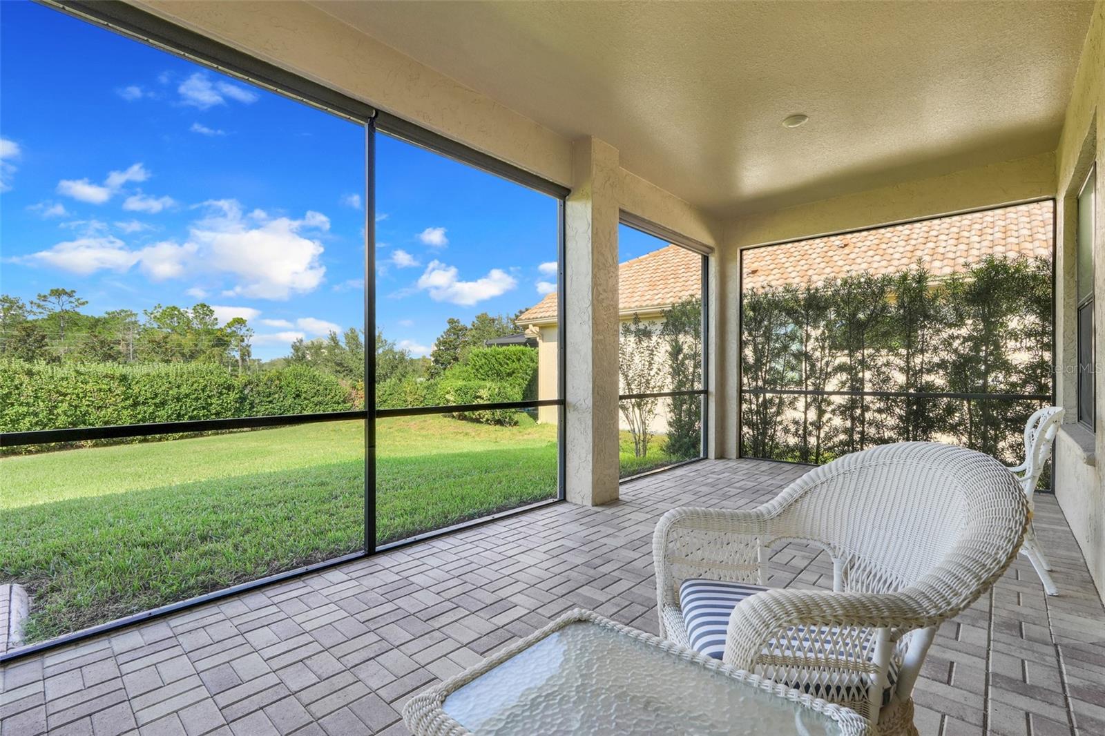 Listing photo id 29 for 1960 Ember Path